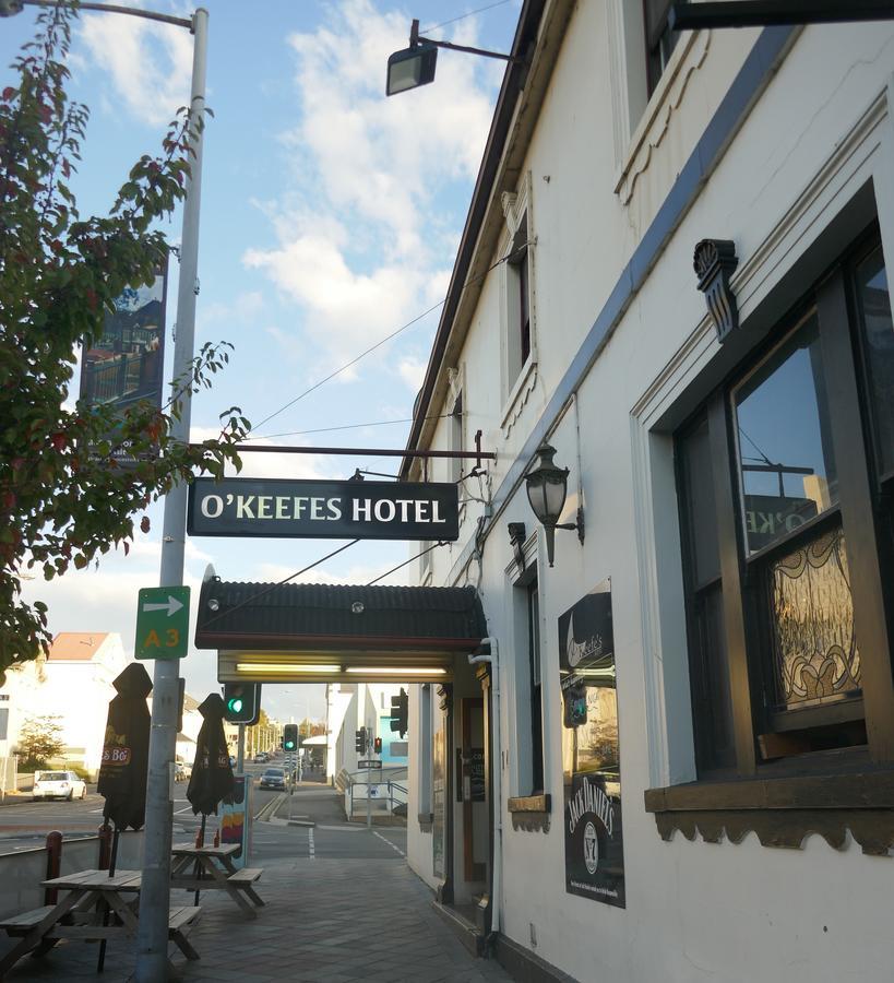 Okeefes Hotel Backpackers 론서스턴 외부 사진